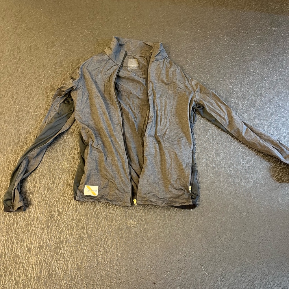 Tracksmith Zip-Up - XS